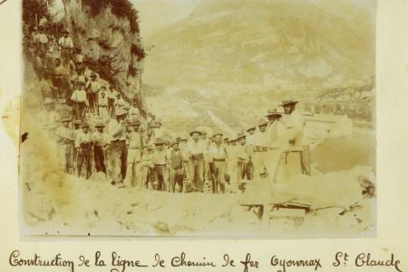 Construction de la ligne de chemin de fer Oyonnax Ain. Saint-Claude jura
