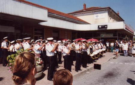 Fête des Fleurs Aix-les-Bains Fanfare de Saint-Amour Jura 1995